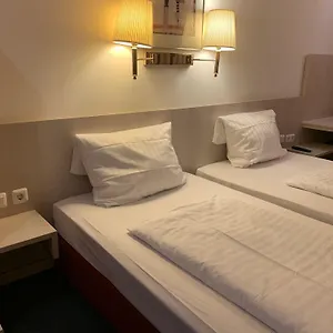 ** Hotel New Fair Messe Germany