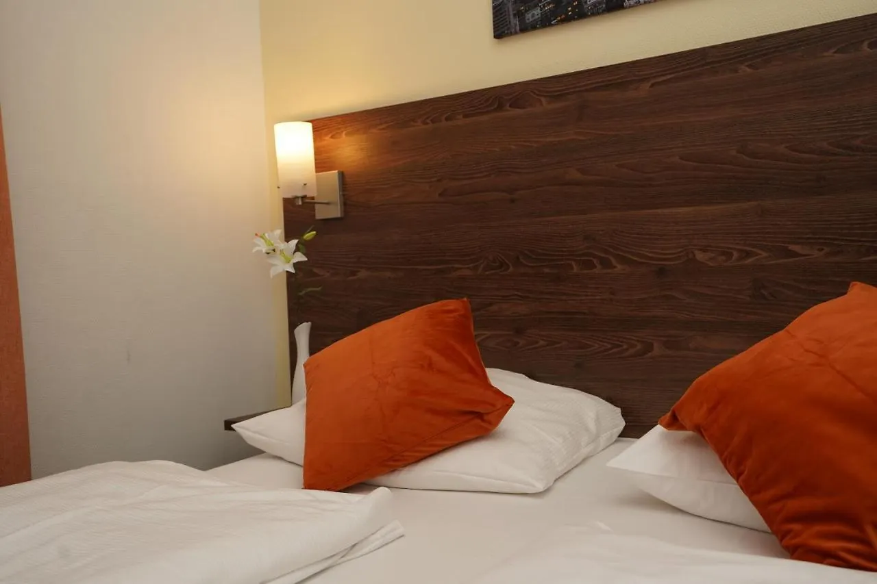 Hotel Little Paris Frankfurt am Main