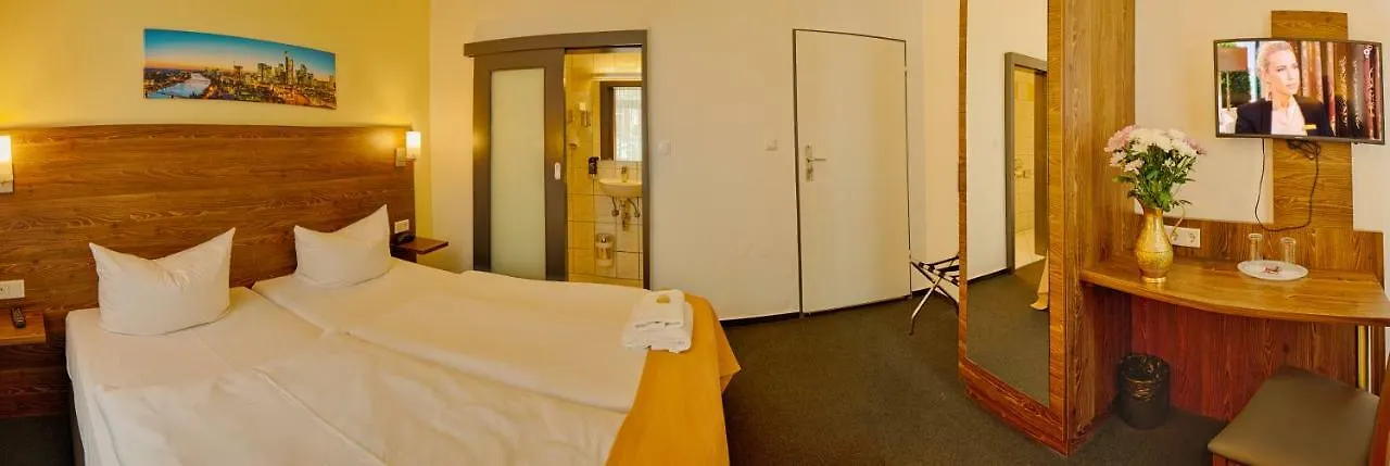 ***  Hotel Little Paris Frankfurt am Main Tyskland