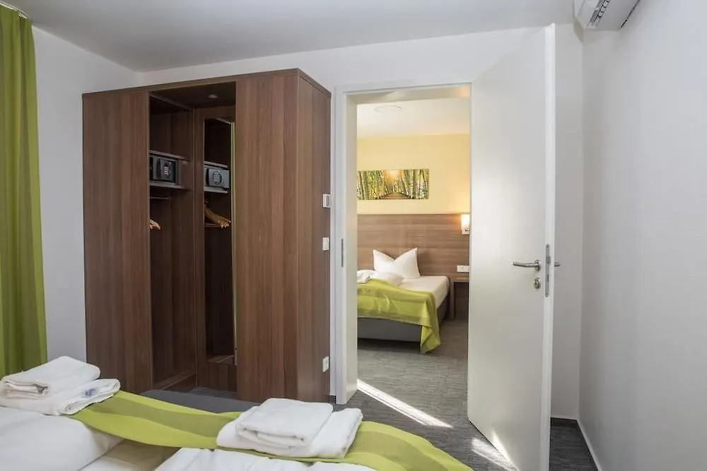 ***  Hotel Little Paris Francfort-sur-le-Main Allemagne